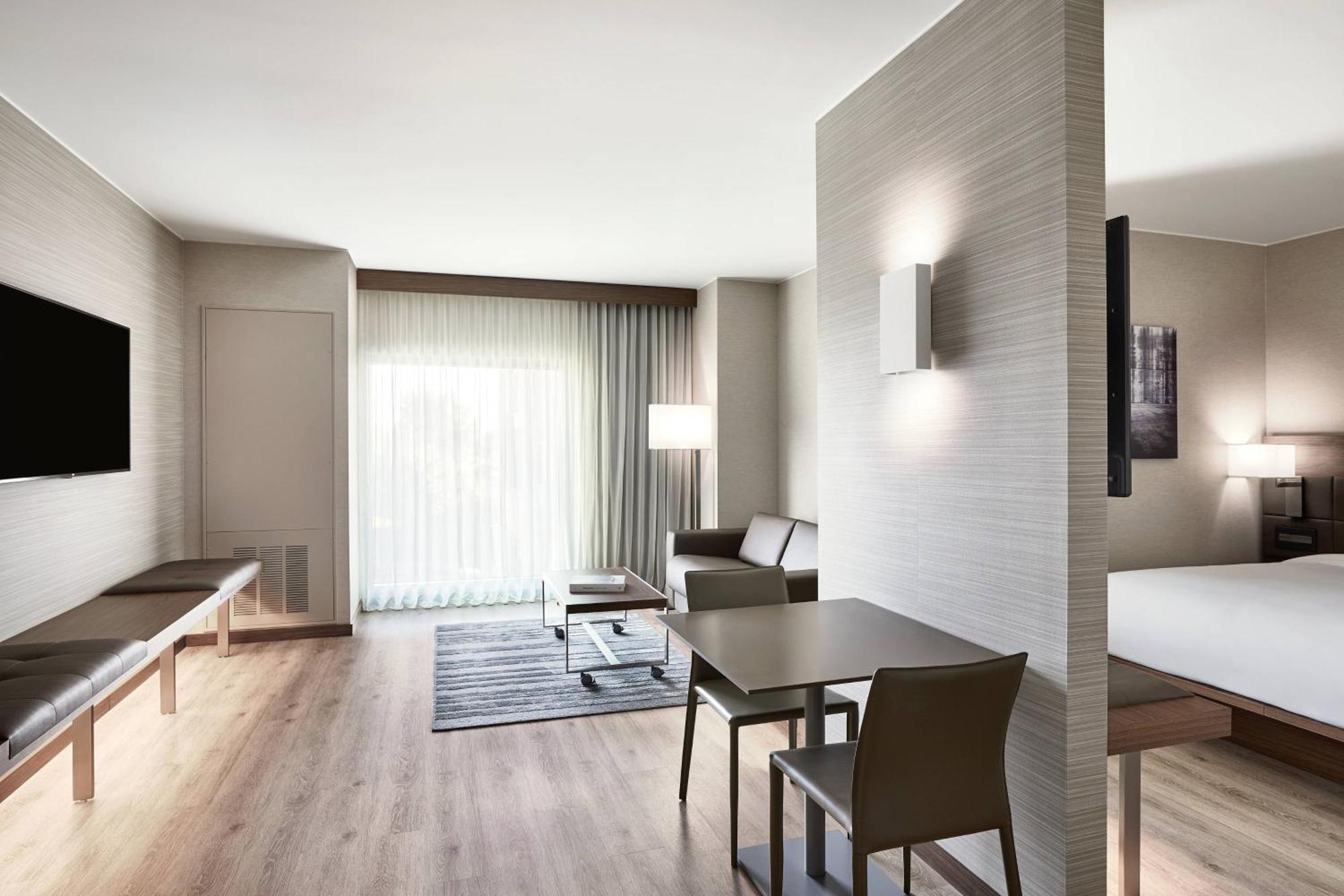 Ac Hotel Phoenix Biltmore Bagian luar foto